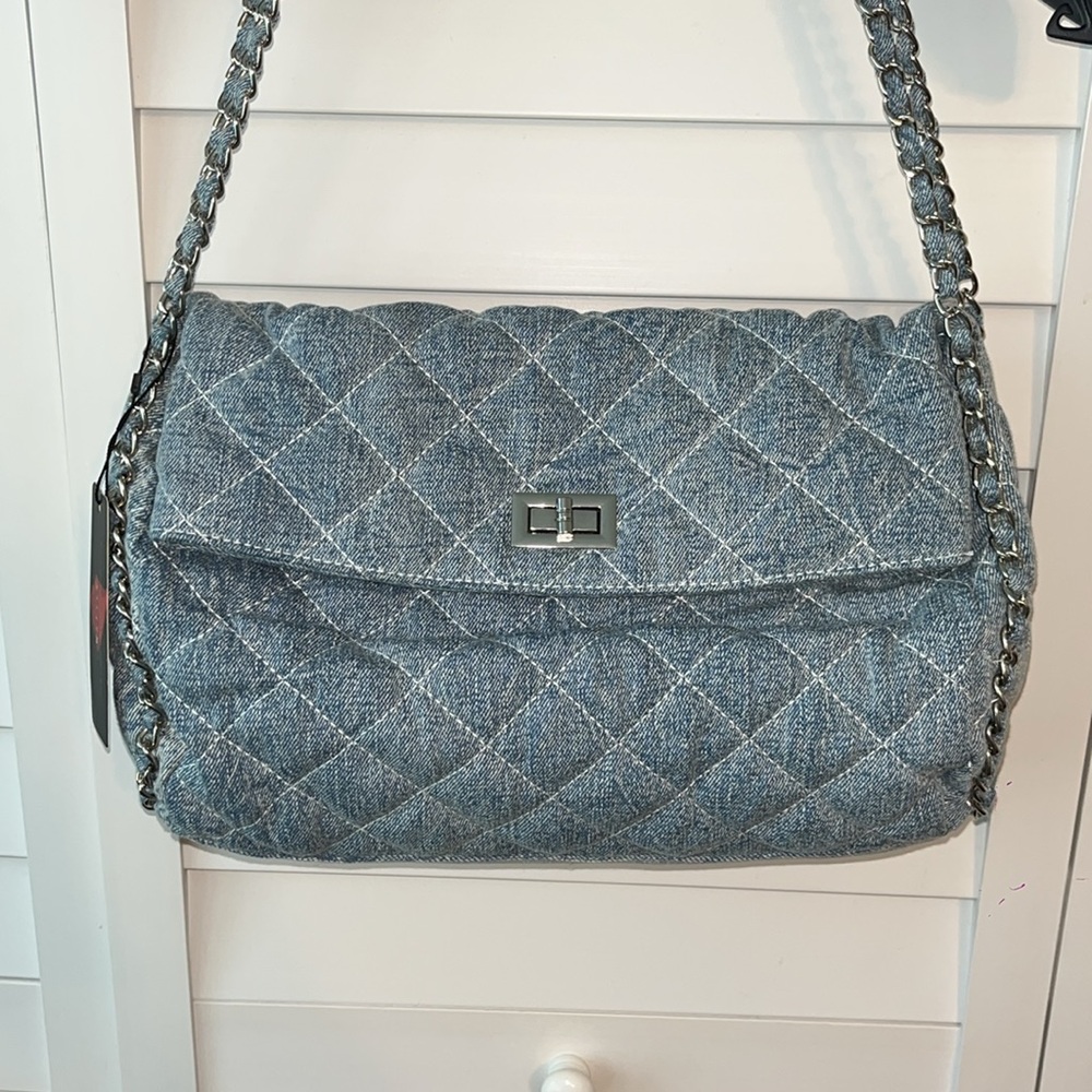 NWT Denim Chained Shoulder Quilted Purse - Picture 2 of 8